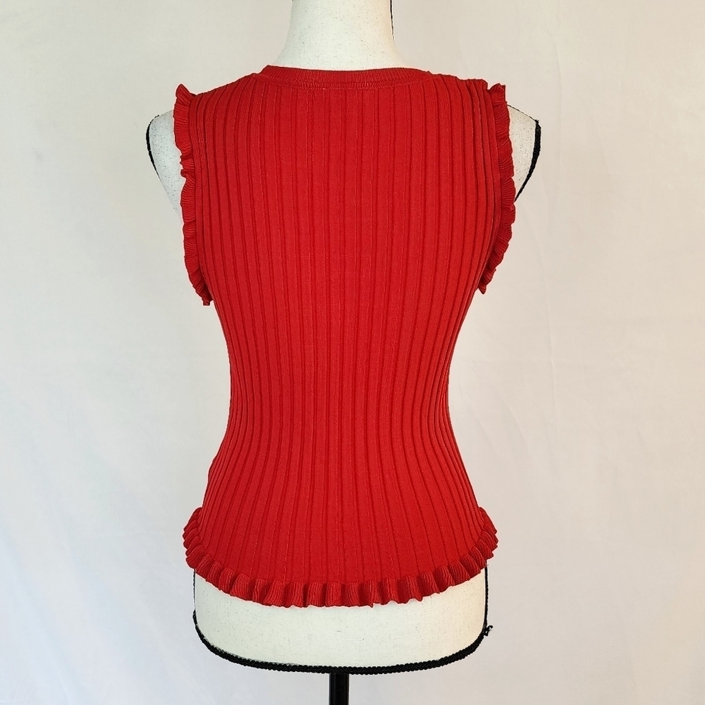 Hem & Thread Ribbed Sleeveless Top w/ Ruffle Hem - Picture 3 of 5